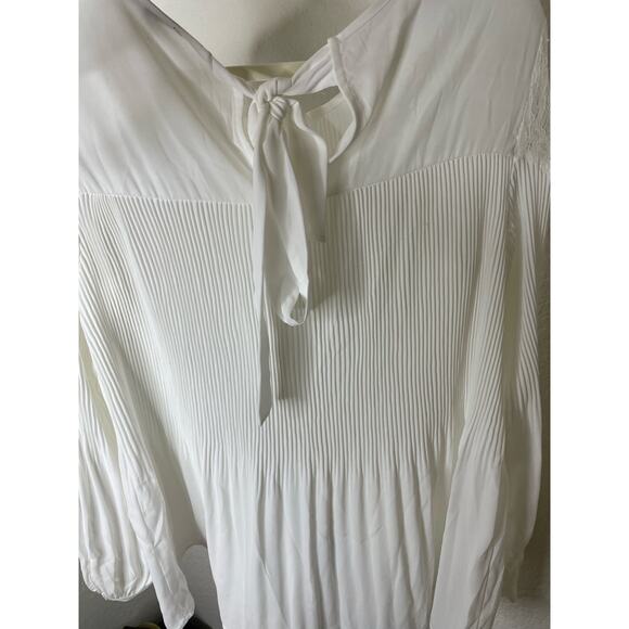 Adrianna Papell White Long Sleeve Tunic Flowy Shirt Womens size medium - Picture 5 of 5